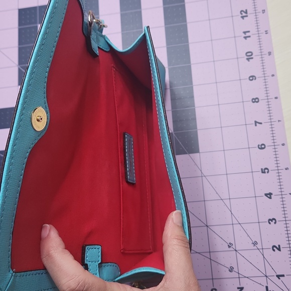 Dooney & Bourke ⭐️ Saffiano slim cross body Teal 🩵 Robbins Egg Blue - Picture 5 of 8